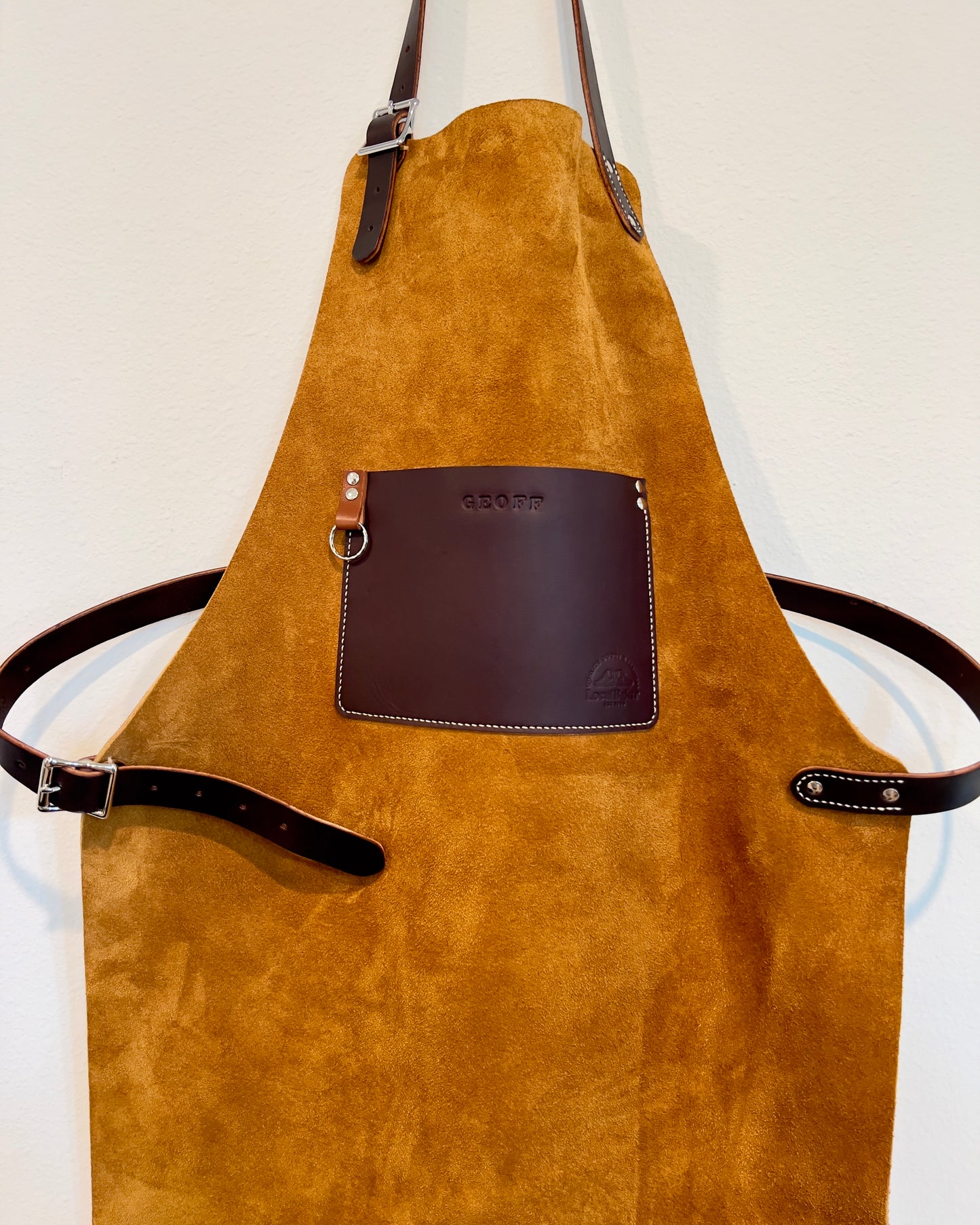 Heavy duty aprons