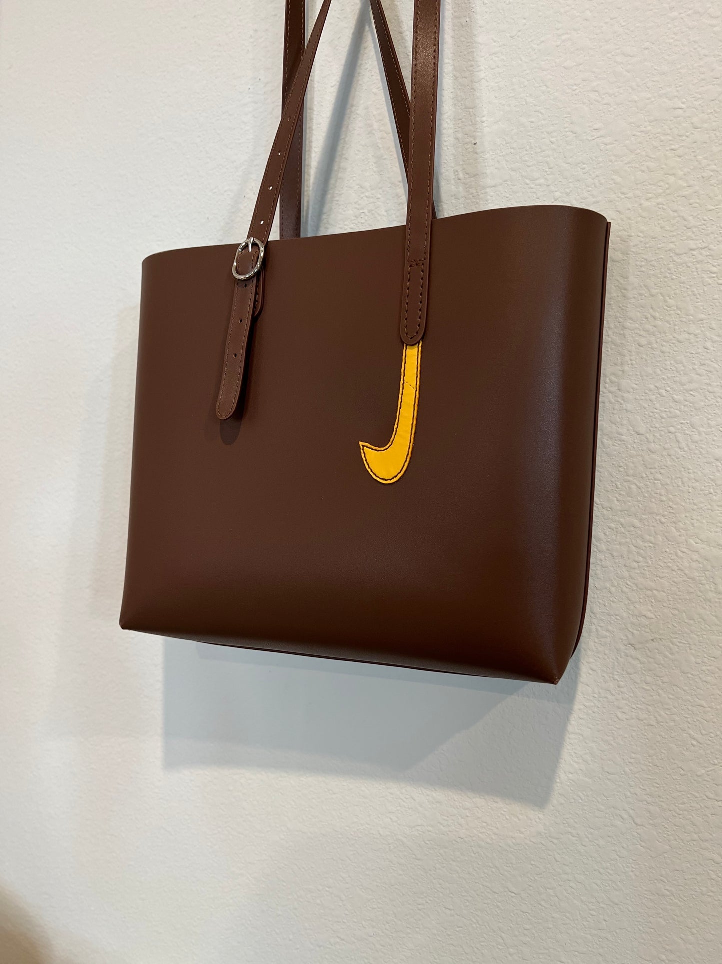 Check tote bag
