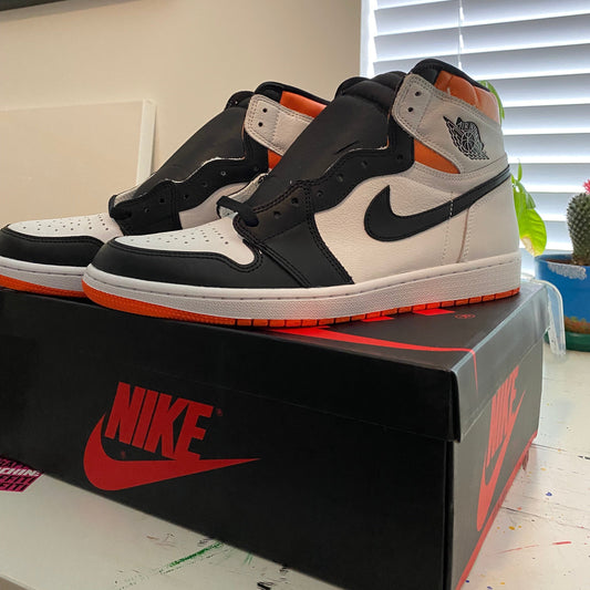 AJ1 electro
